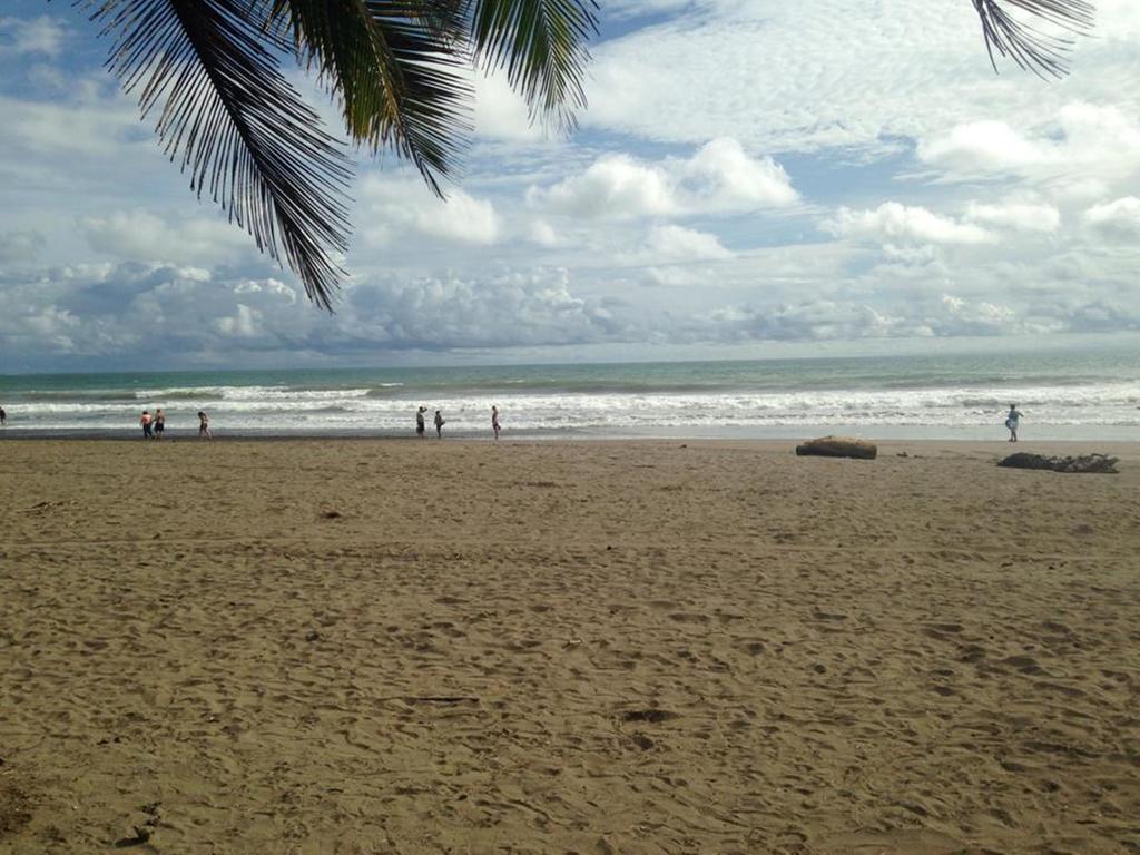 Hotel Mango Mar Jaco Exterior photo