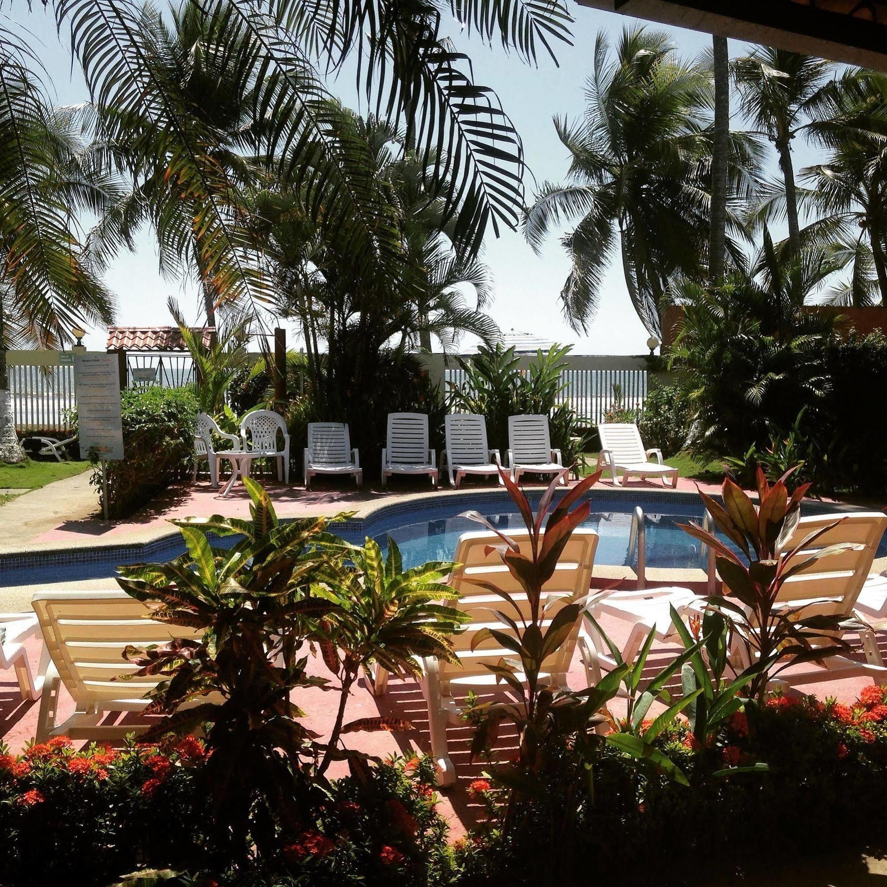 Hotel Mango Mar Jaco Exterior photo