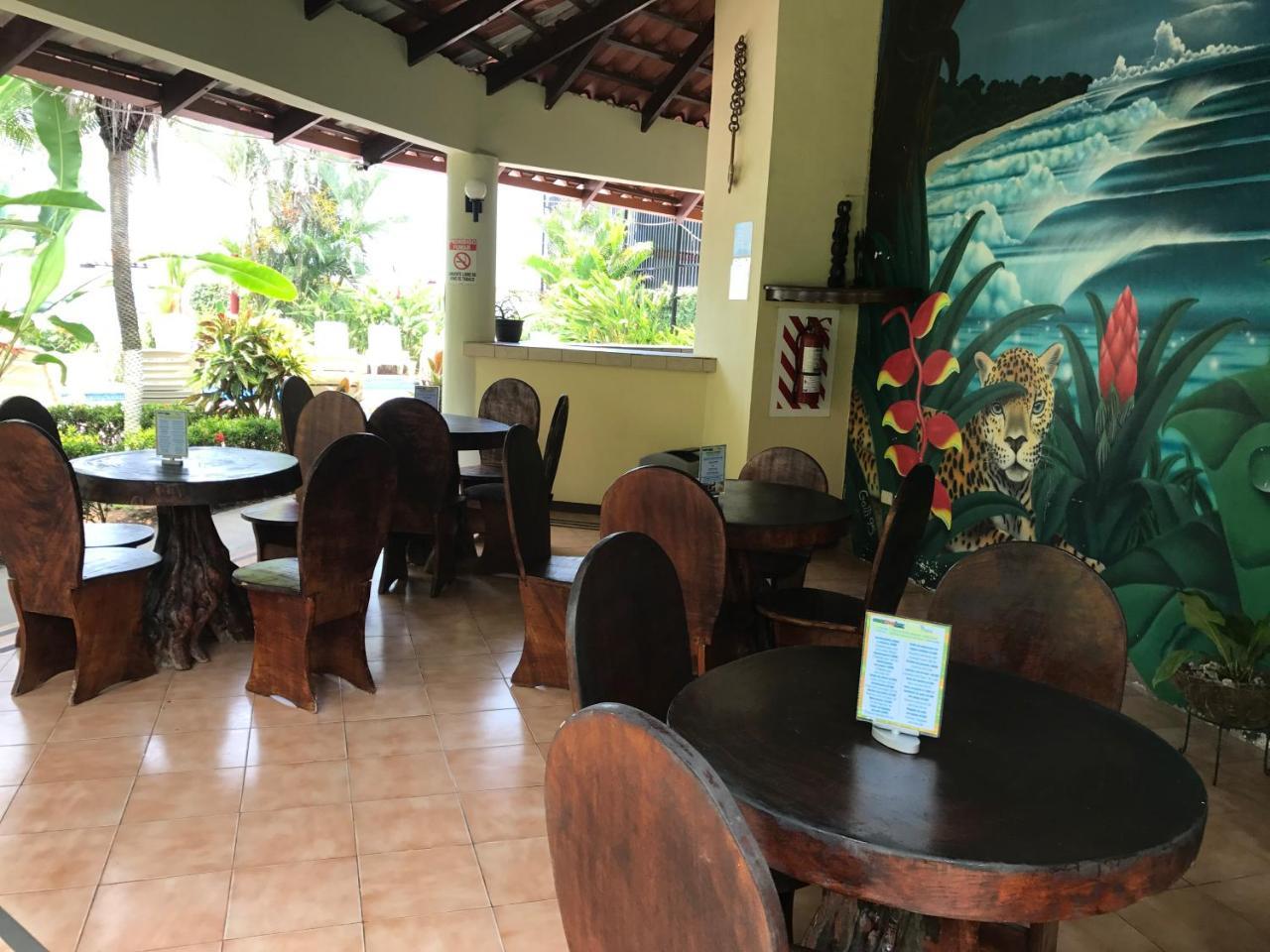 Hotel Mango Mar Jaco Exterior photo