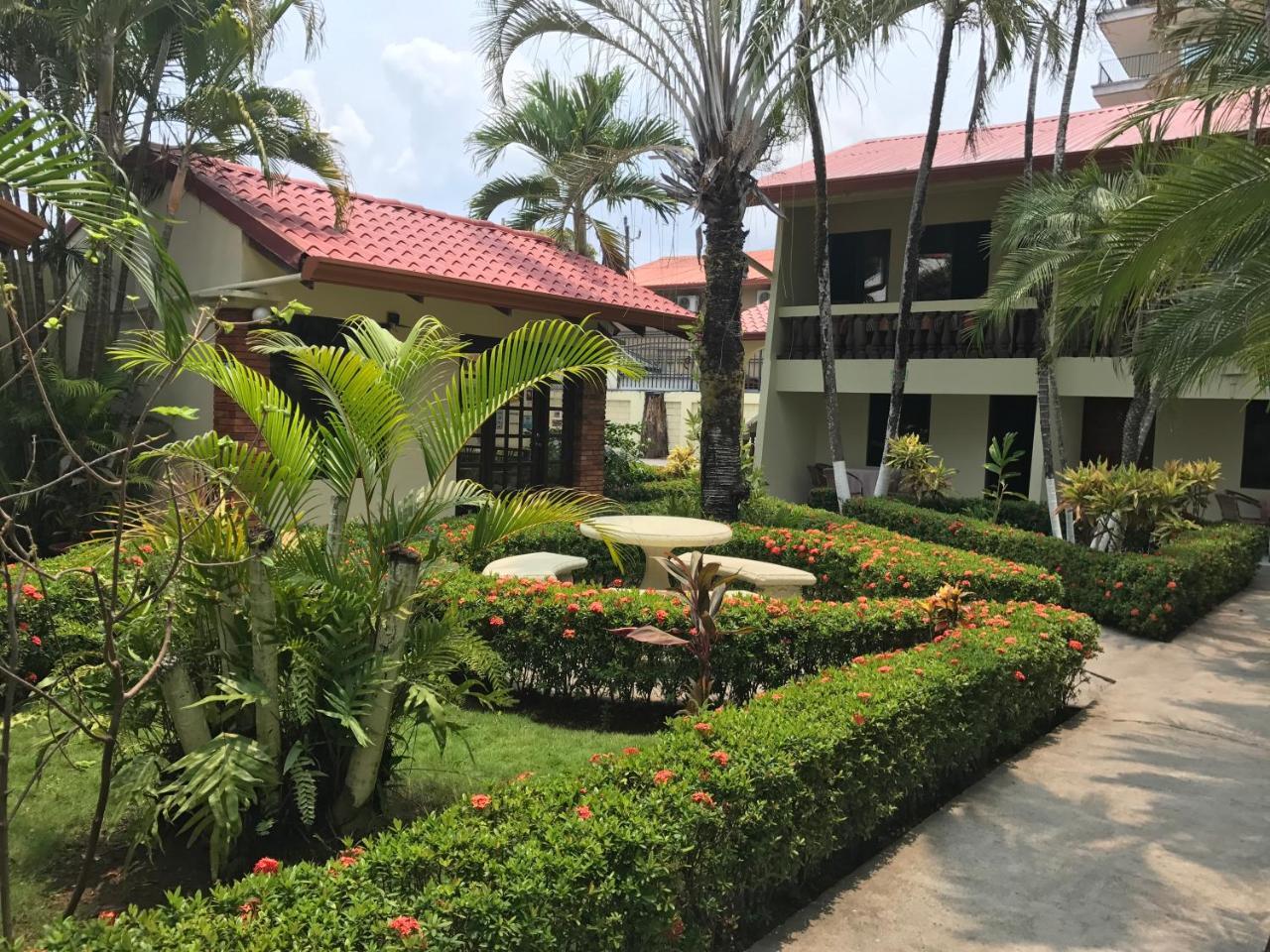 Hotel Mango Mar Jaco Exterior photo